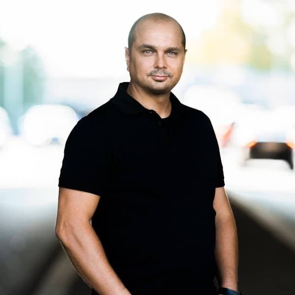Pavel Dovhomilja